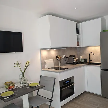 Climatisé, Parking, 5mn De La * Saint-Cyr-sur-Mer